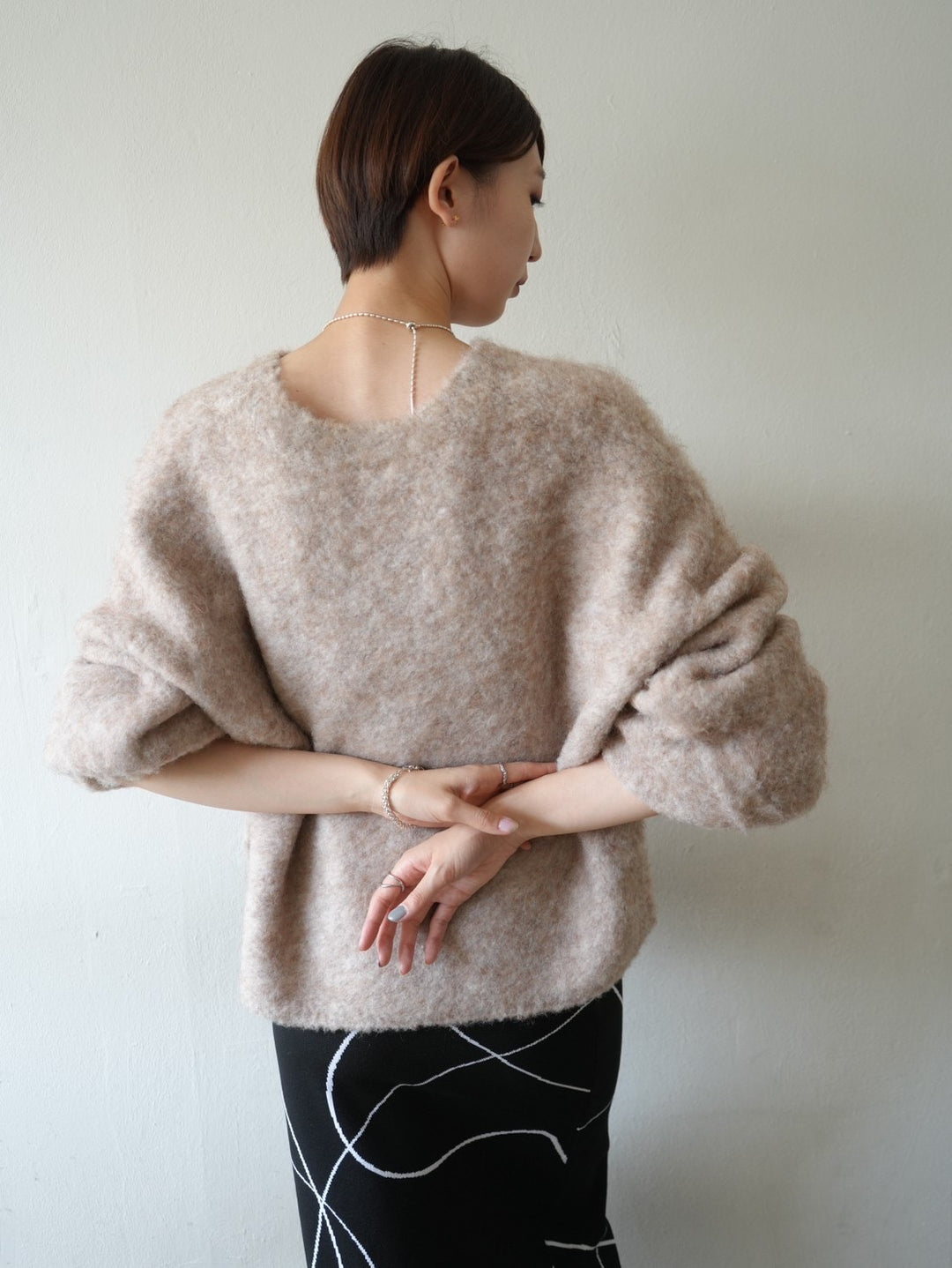 [Pre-order] Wool-blend mixed yarn volume sleeve knit/beige