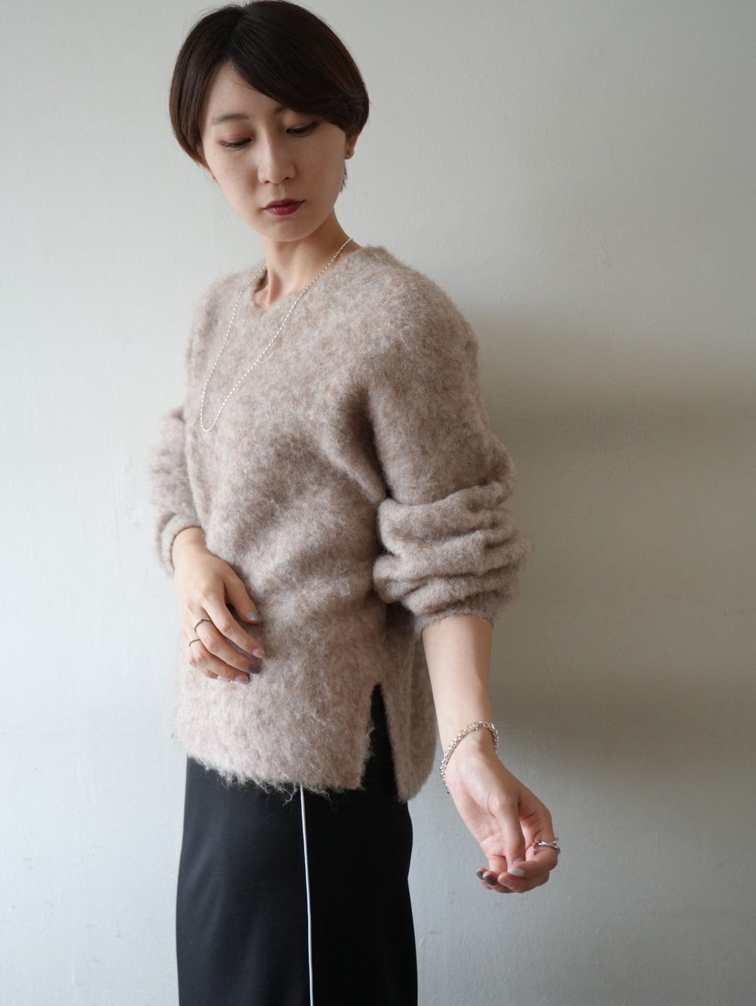 [Pre-order] Wool-blend mixed yarn volume sleeve knit/beige