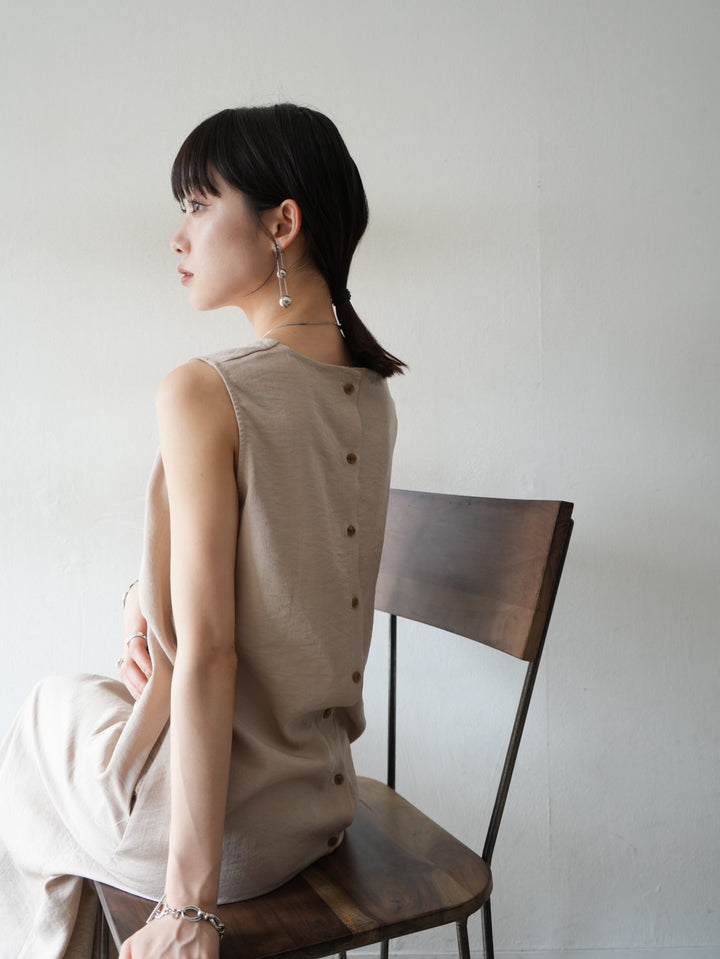 [Pre-order] Linen-like back button design dress/light beige