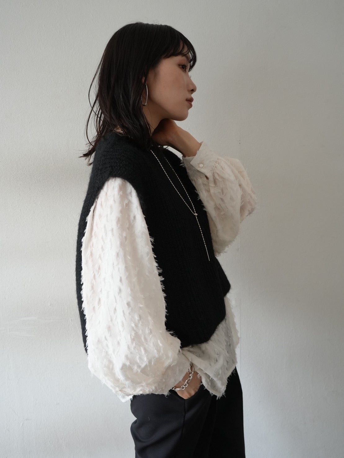 極美品『YOSHIDA TOKIHO』ウール ベスト ブラック アンティーク65cm袖丈