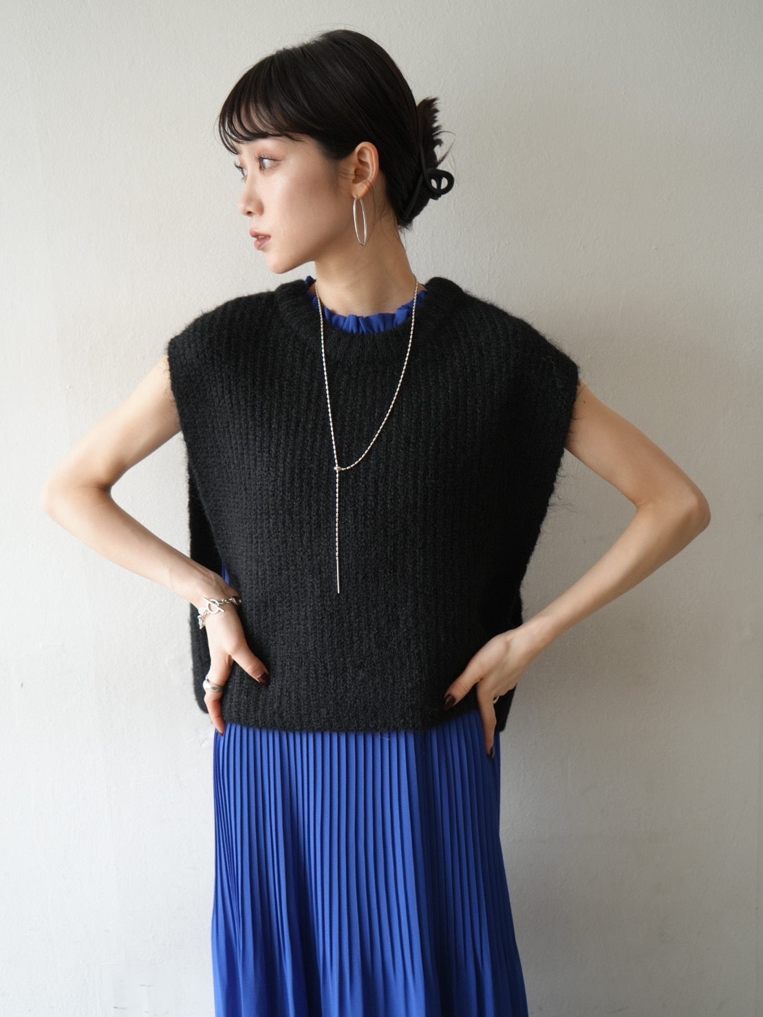 Pre-order] Wool blend design knit vest/black – Lumier