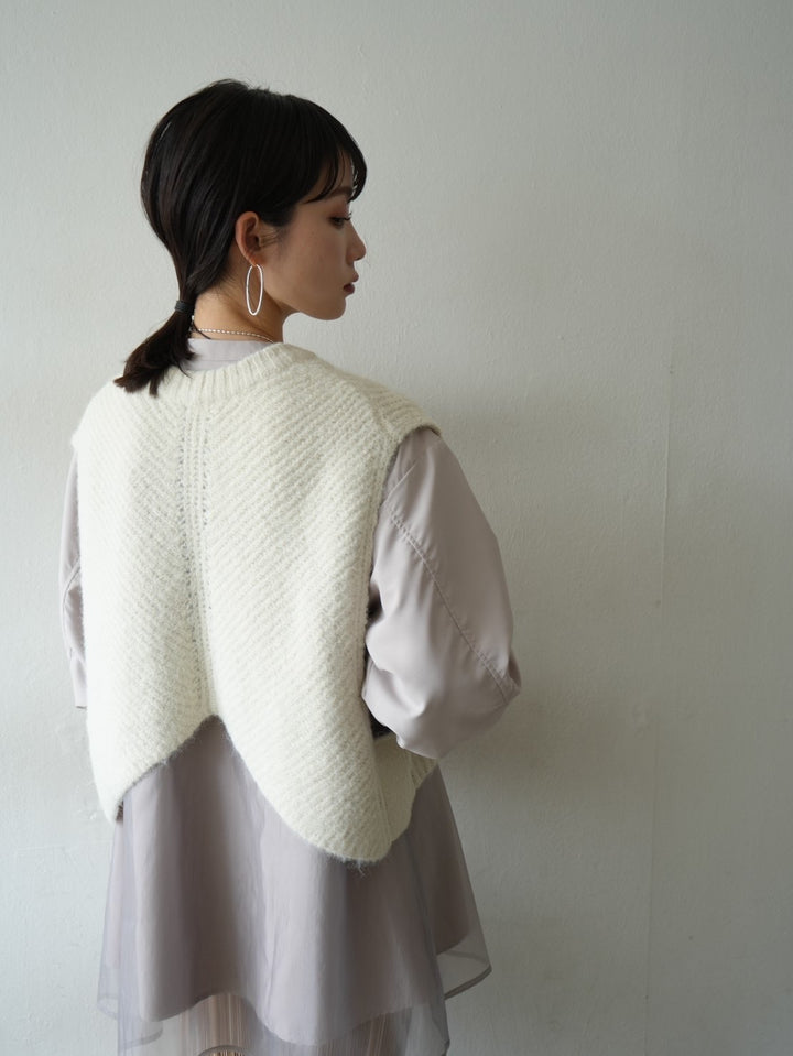 【預訂】羊毛混紡設計針織背心/象牙色