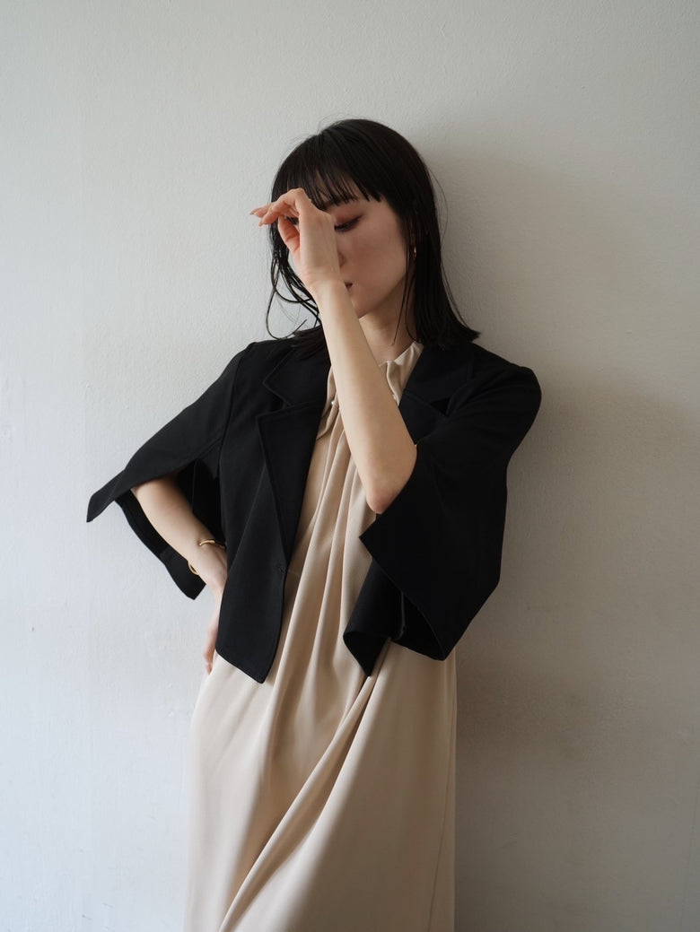 予約]パールタックワンピース/ベージュ – Lumier 