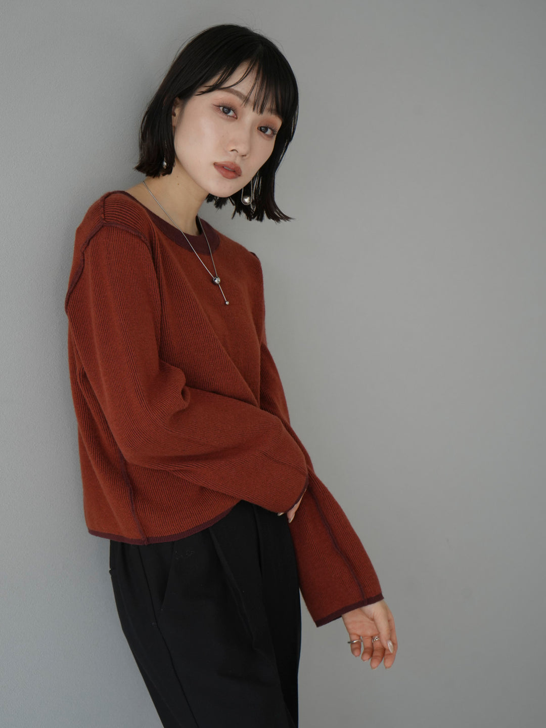 [Pre-order] Reversible color-coordinated ribbed knit top/brown