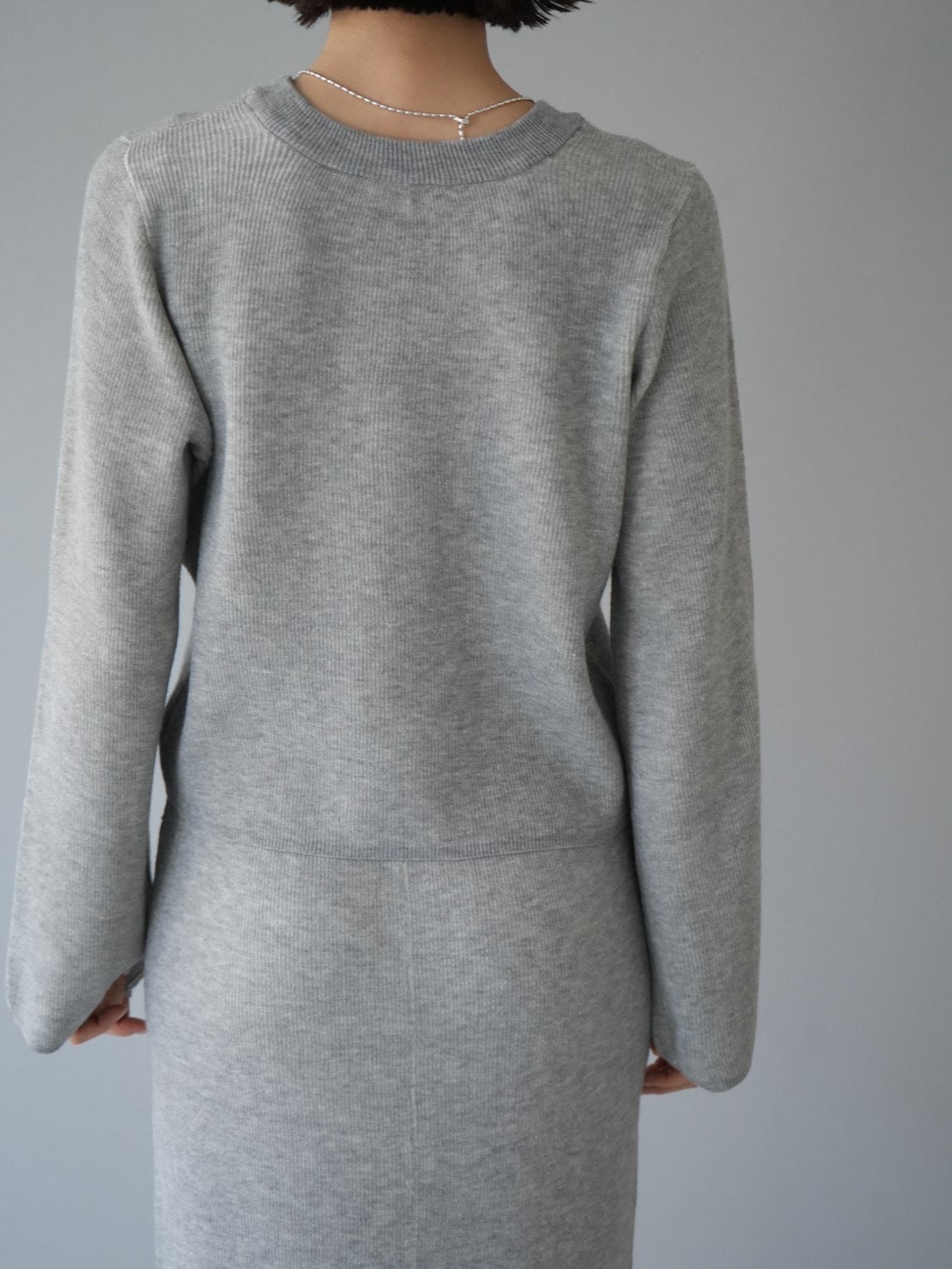 予約]リバーシブル配色リブニットトップス/グレー – Lumier