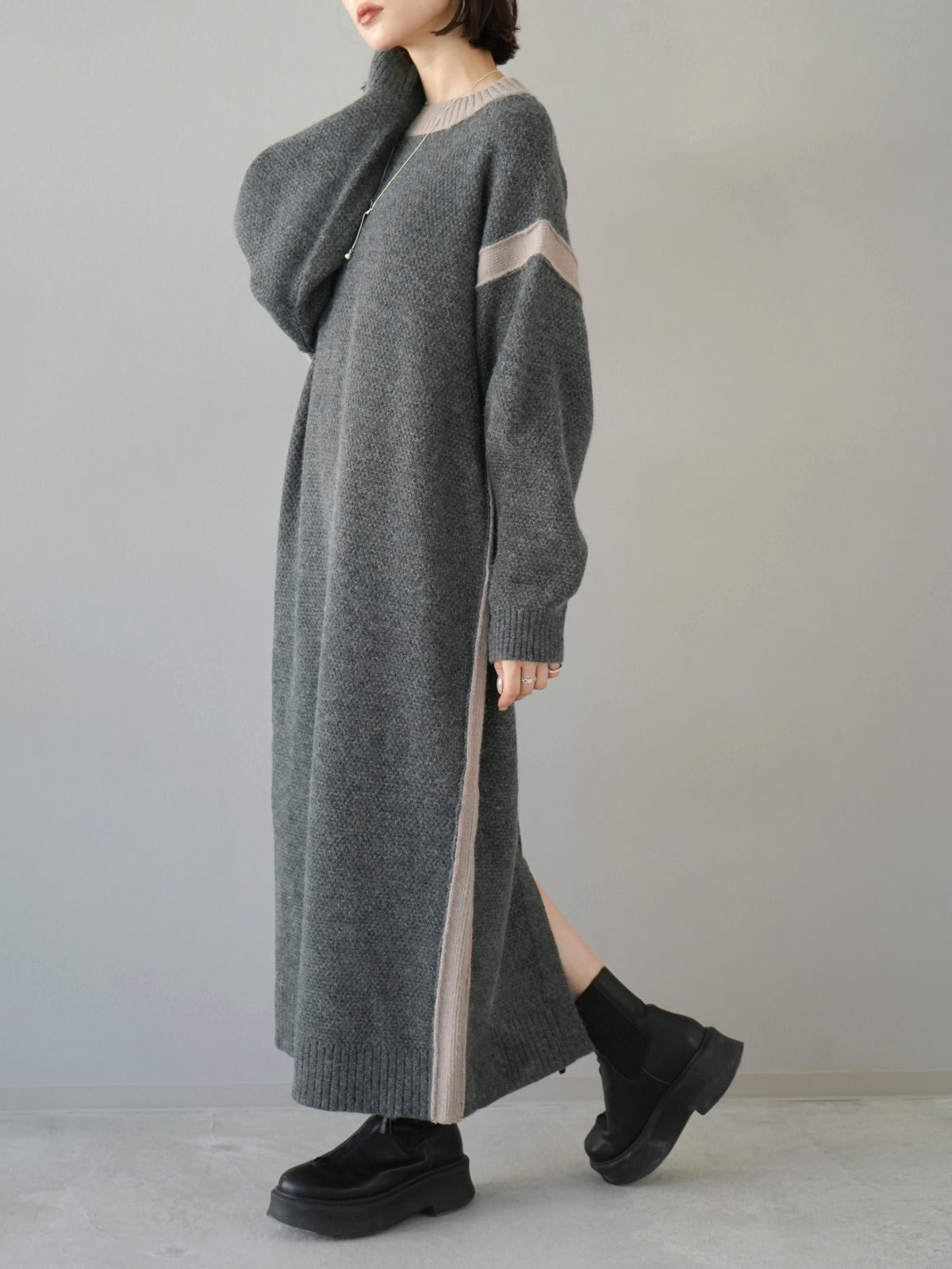 [SET] Side slit bicolor over knit + bicolor knit dress (2set)