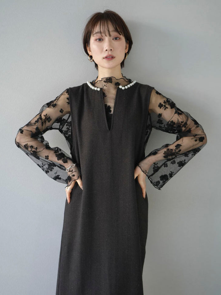 [Pre-order] Herringbone pearl design key neck dress/brown