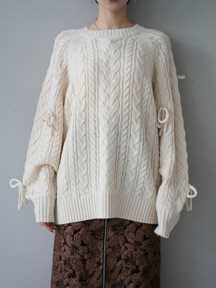 [Pre-order] Ribbon Sleeve Cable Knit Over Knit/Ivory
