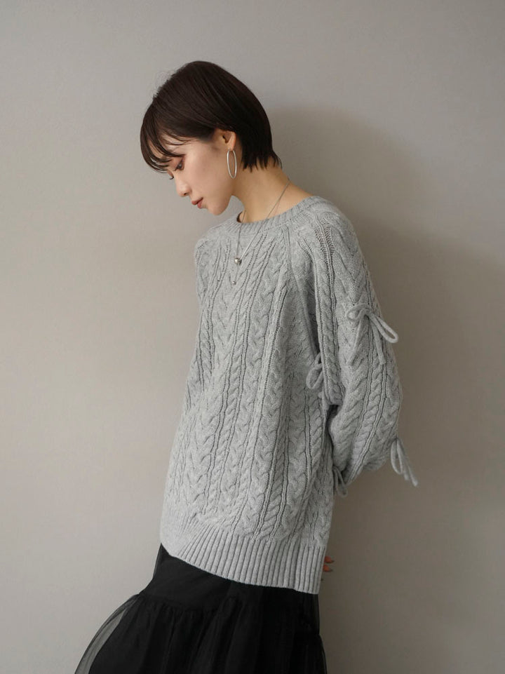 [Pre-order] Ribbon Sleeve Cable Knit Over Knit/Gray