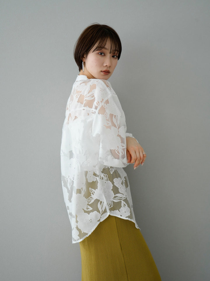 【預訂】縫花提花薄紗襯衫/白色