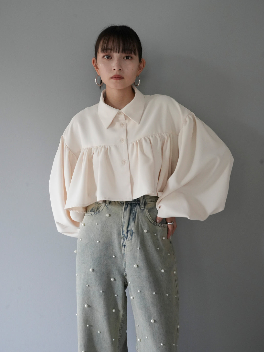 [Pre-order] Short Gathered Blouse/Ecru