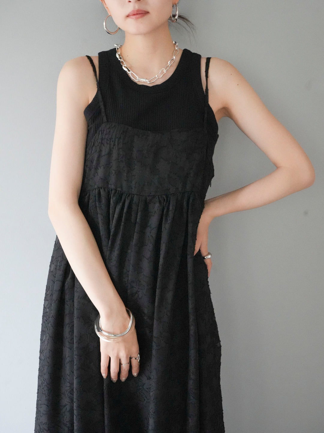 [Pre-order] Flower Jacquard Camisole Dress/Black