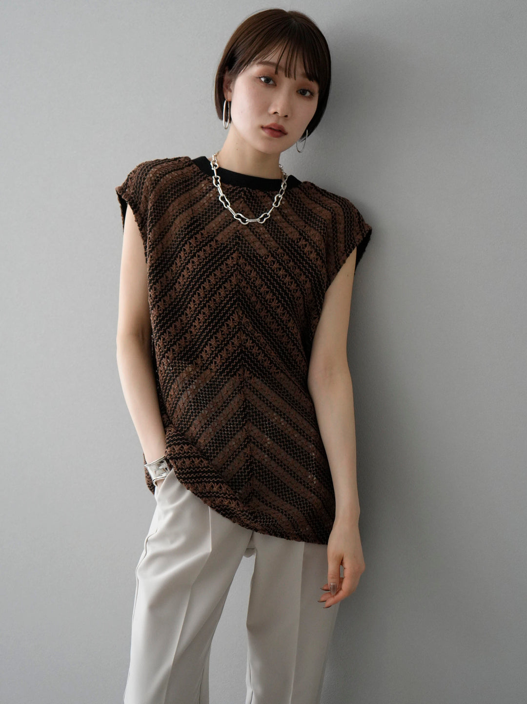 [SET] Crochet sleeveless top + easy tapered pants (2set)