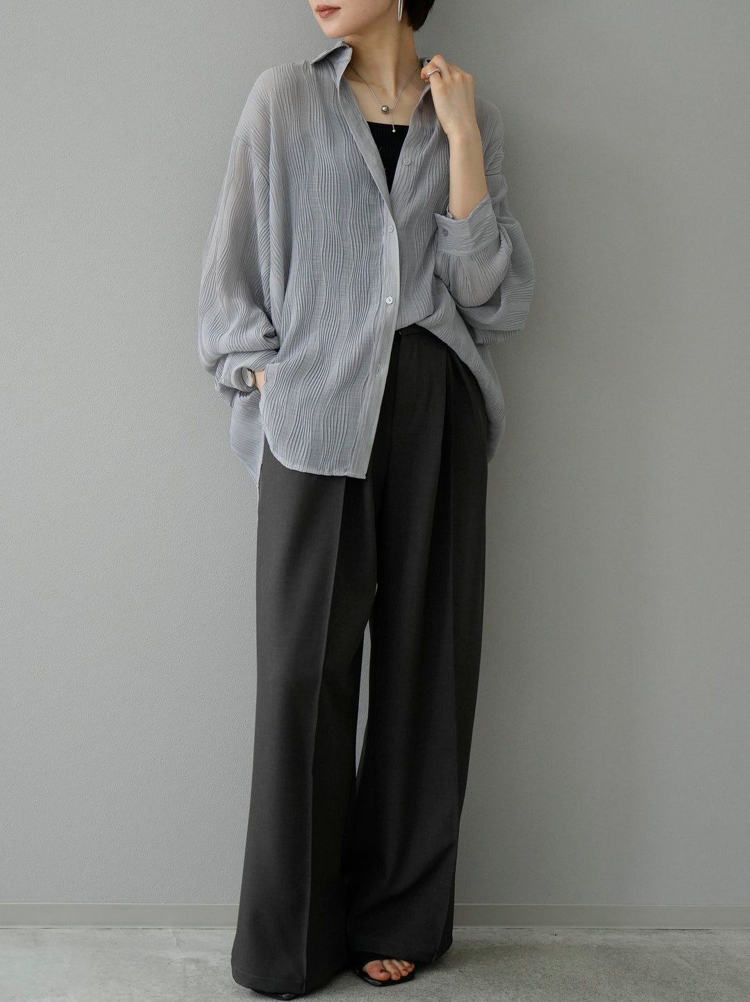 [SET] Willow Wave Overshirt + Double Strap Cut Rib Bra Camisole + Design Tuck Wide Pants (3set)