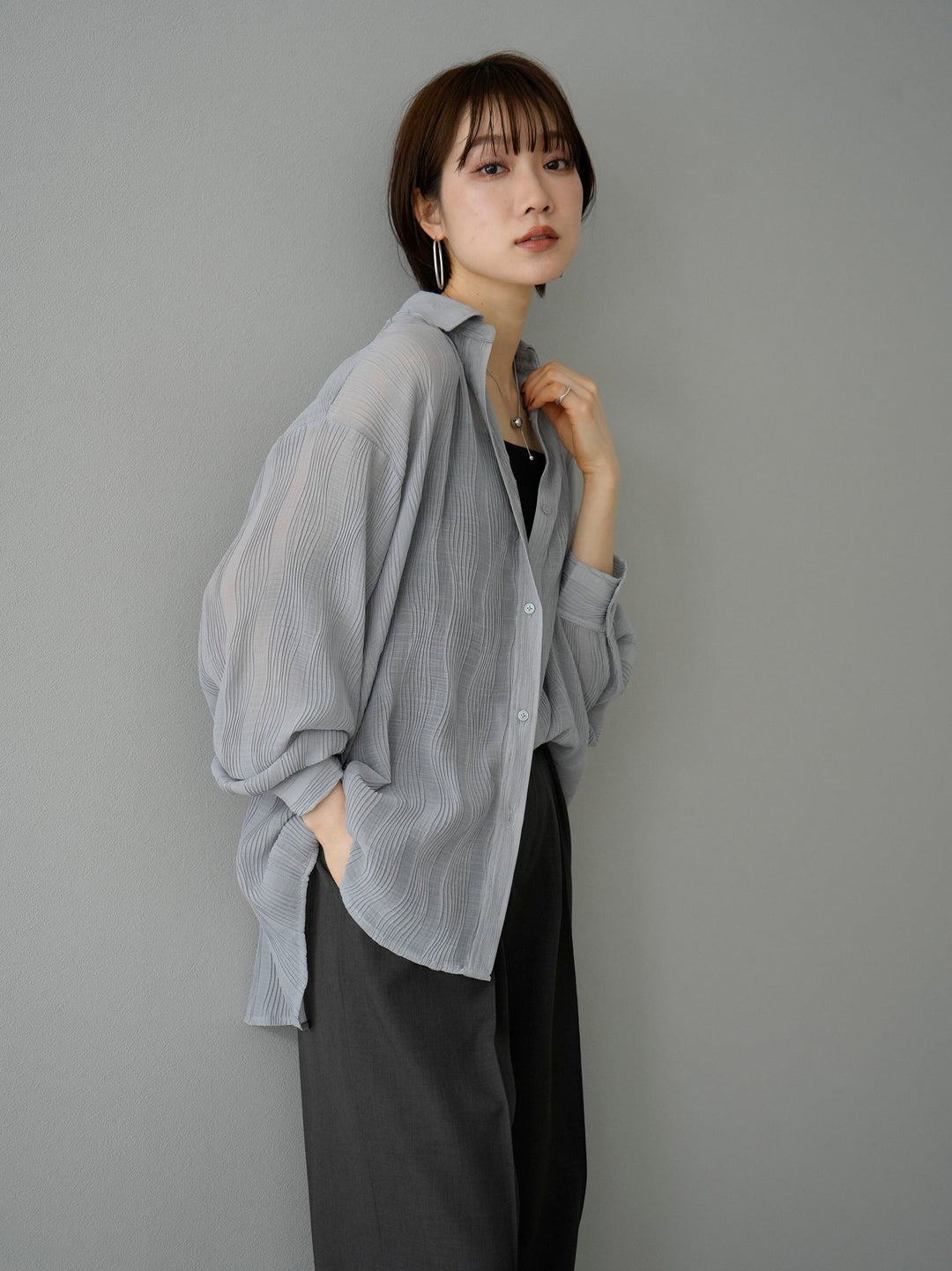 [SET] Willow Wave Overshirt + Double Strap Cut Rib Bra Camisole + Design Tuck Wide Pants (3set)