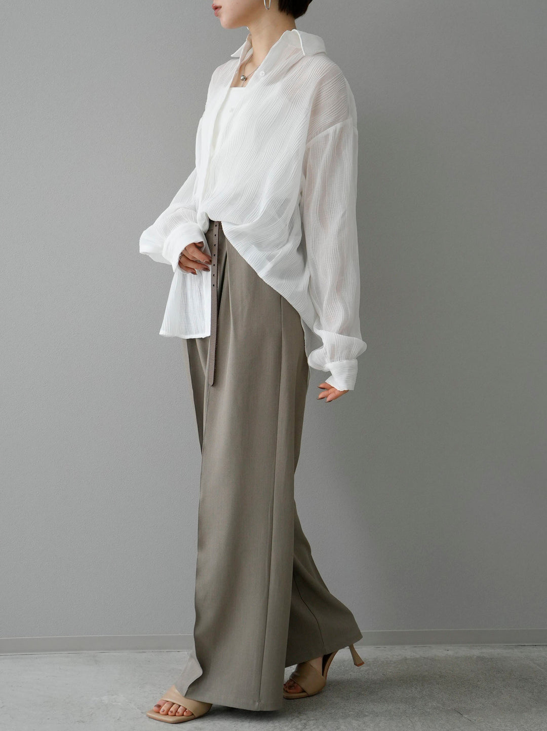 [SET] Willow Wave Overshirt + Double Strap Cut Rib Bra Camisole + Design Tuck Wide Pants (3set)