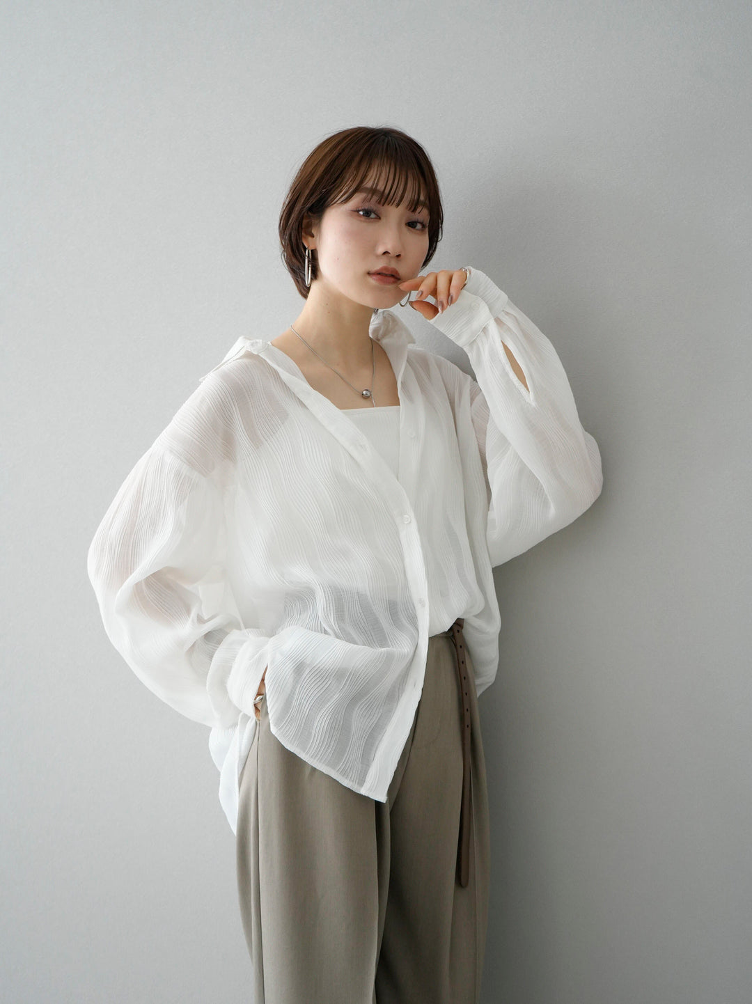 [SET] Willow Wave Overshirt + Double Strap Cut Rib Bra Camisole + Design Tuck Wide Pants (3set)