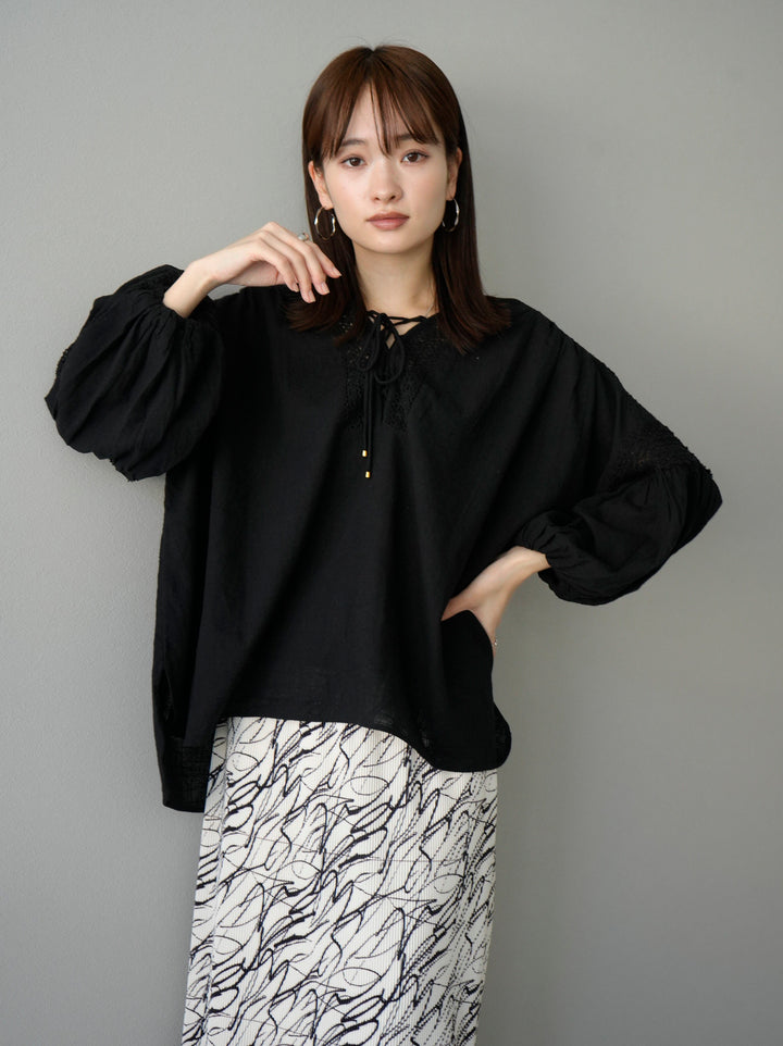 [SET] Cotton lace blouse + pen touch I-line pleated skirt (2set)