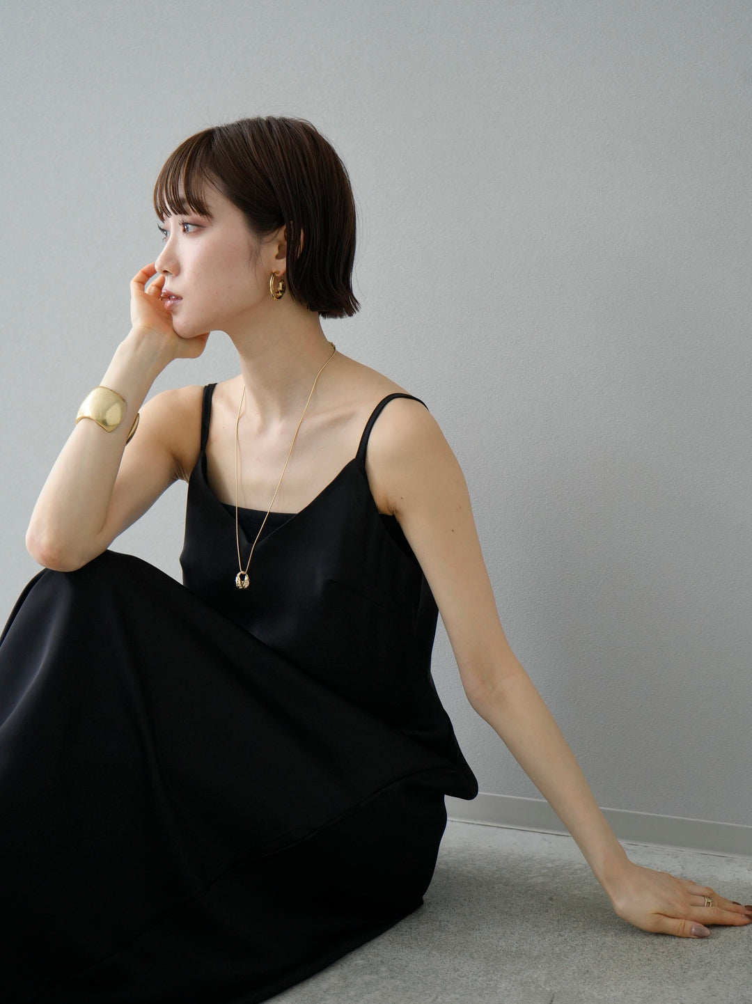 [Pre-order] Satin I-line camisole dress/black