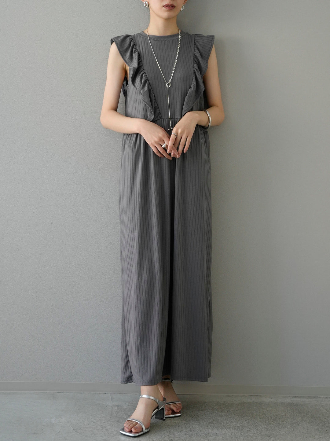 [Pre-order] Wide rib frill dress/gray