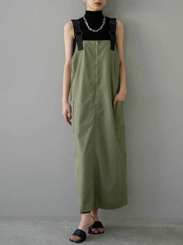 [Pre-order] Nylon zip jumper skirt/khaki