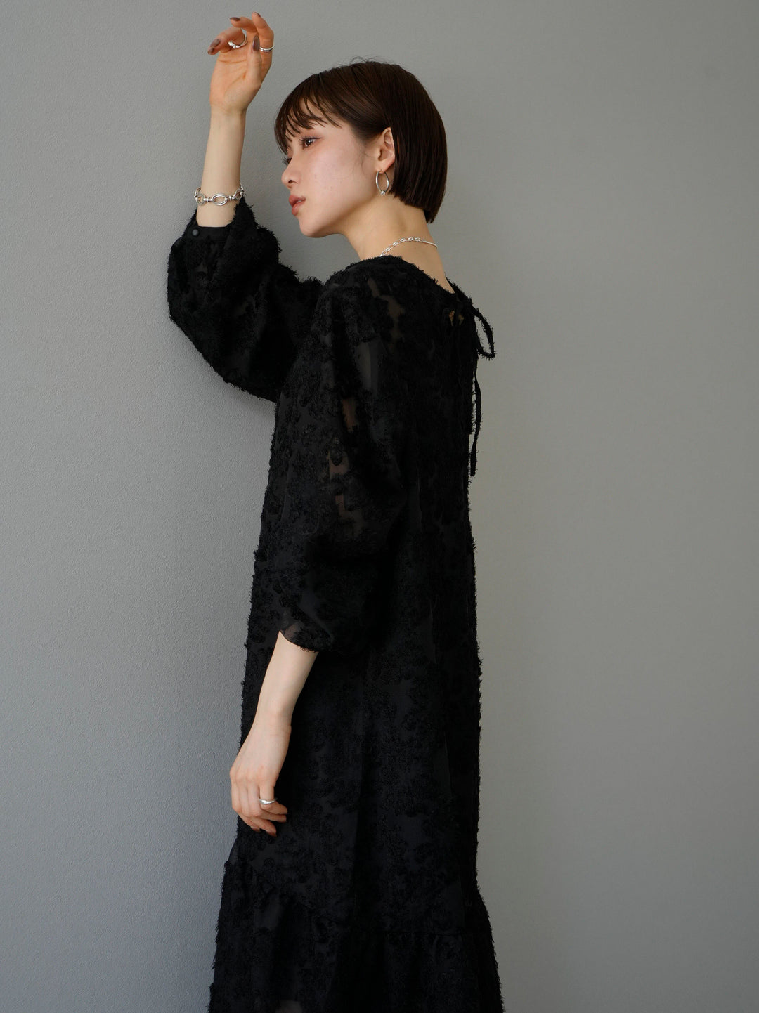 Flower sheer jacquard dress/black