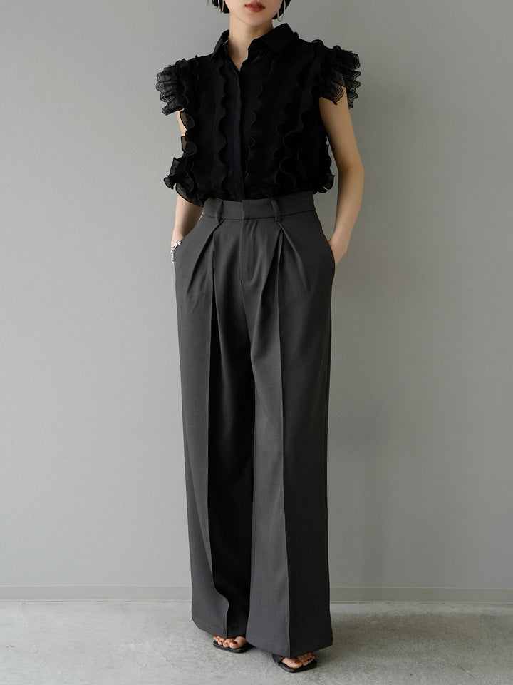 [Pre-order] Mixed material pleated mellow frill design blouse/black