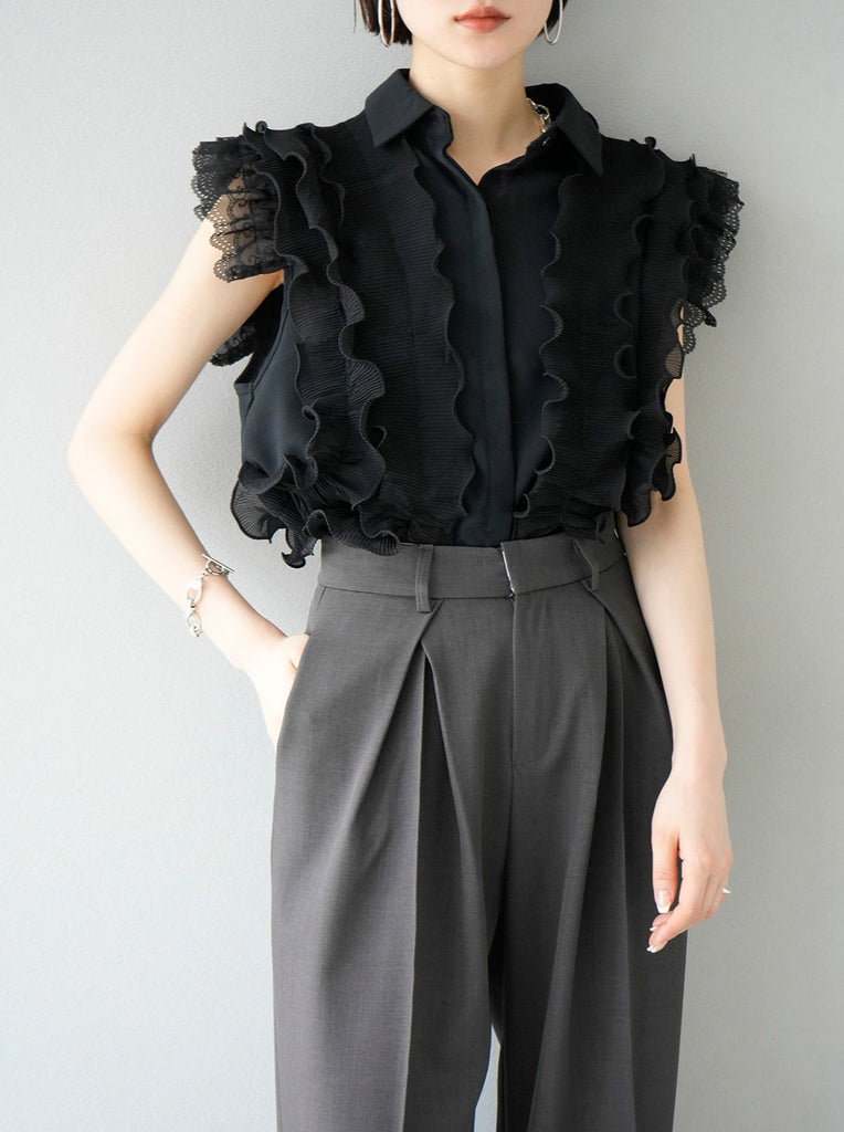 Pre-order] Mixed material pleated mellow frill design blouse/black