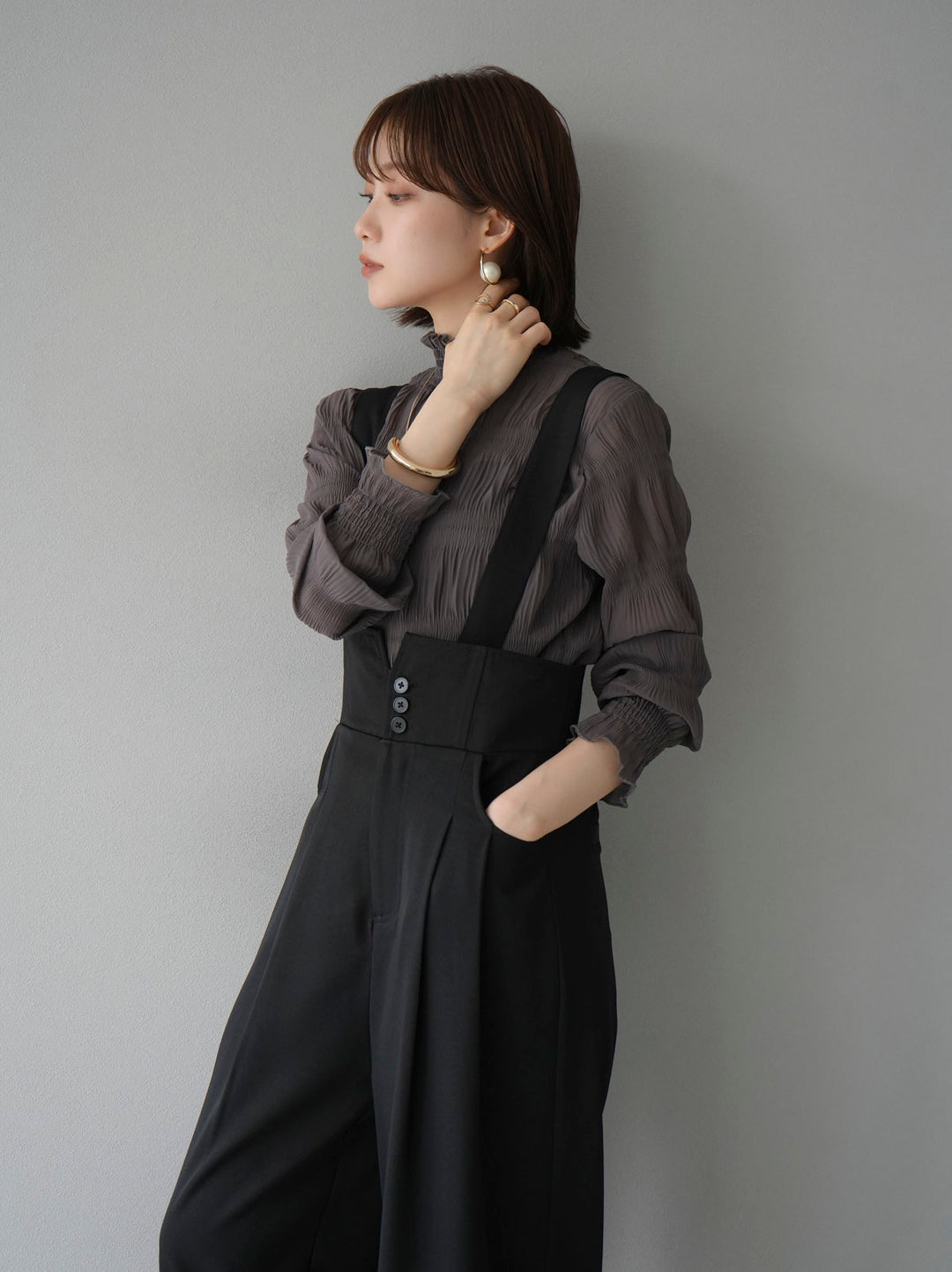 [予約]シャーリングシフォンブラウス/チャコール