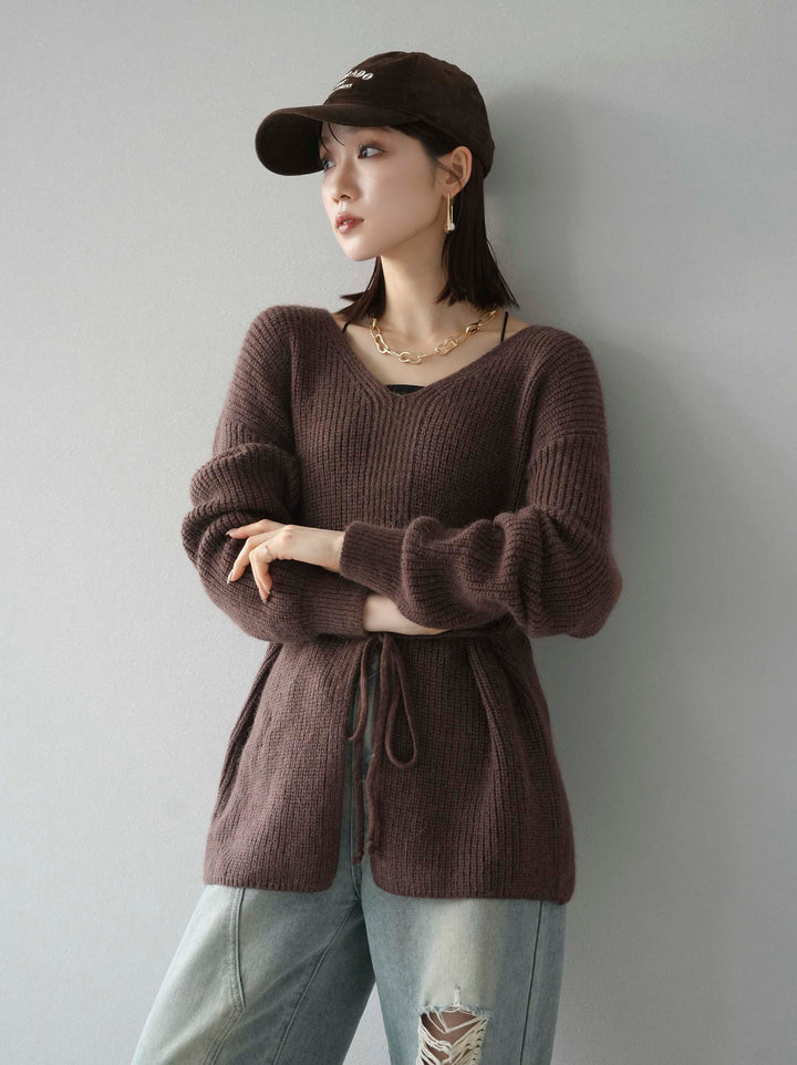 [予約]フロントスリットVネックニットプルオーバー/ブラウン