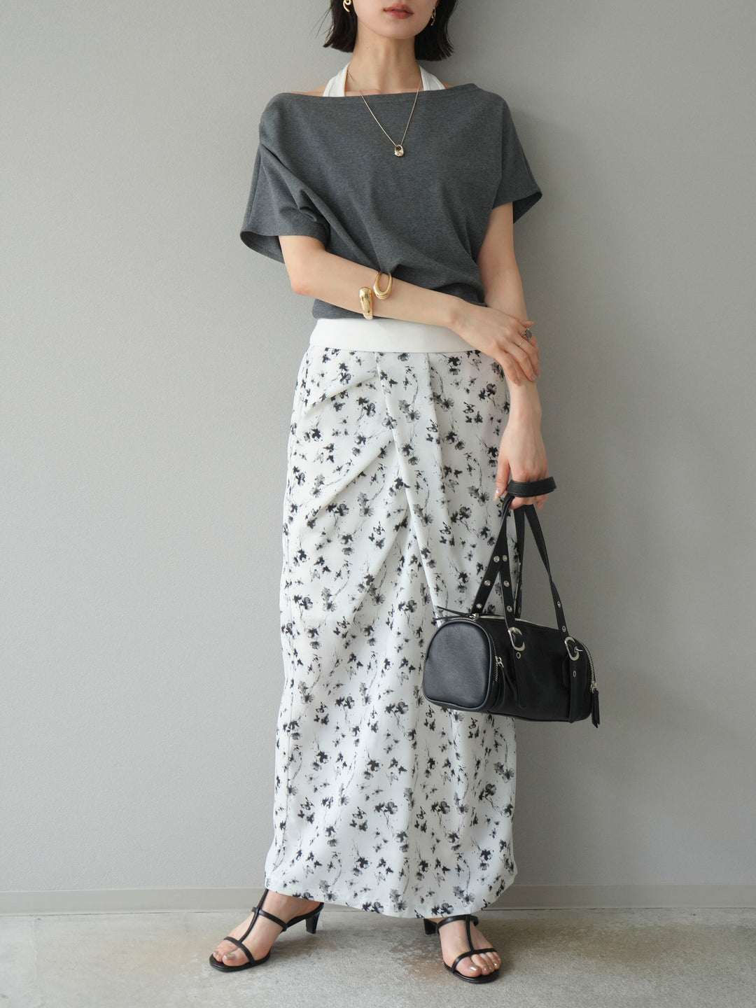 [予約]フラワーモチーフタックIラインスカート/ホワイト