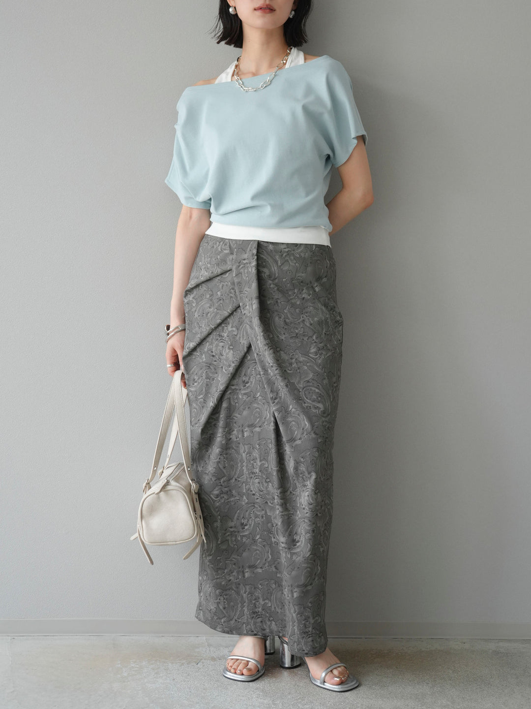 [予約]ペイズリープリントタックIラインスカート/グレー