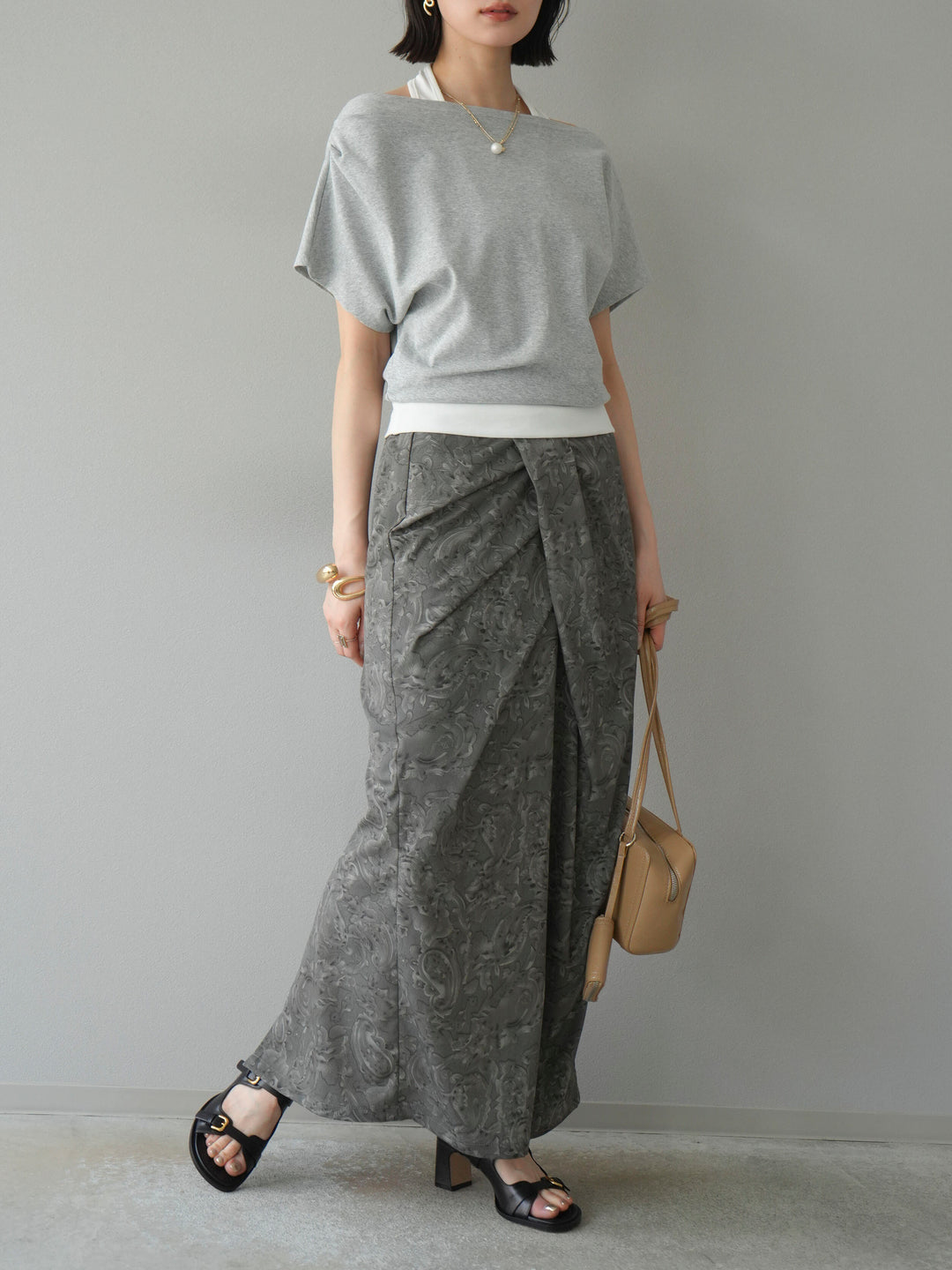 [予約]ペイズリープリントタックIラインスカート/グレー
