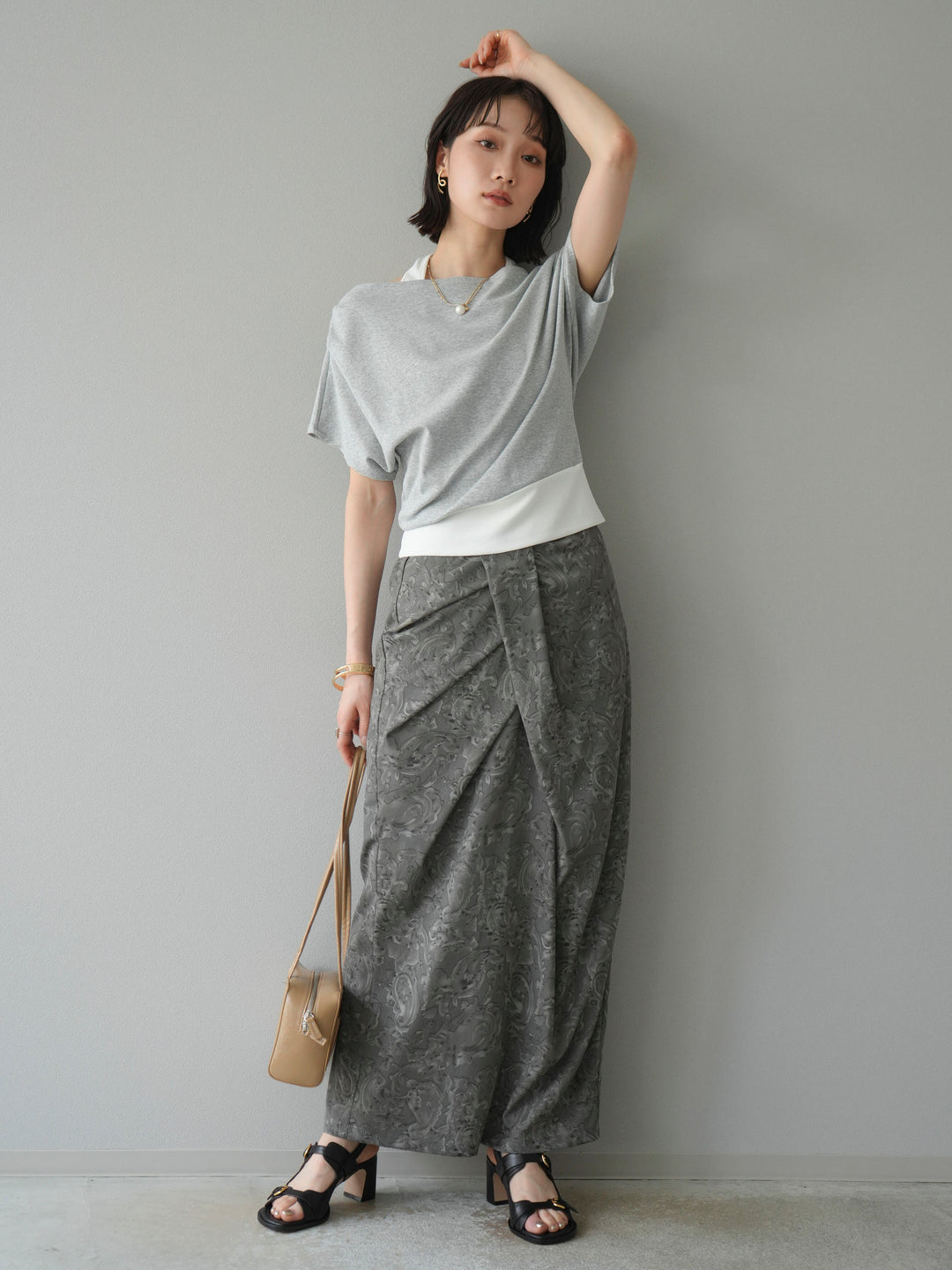 [予約]ペイズリープリントタックIラインスカート/グレー