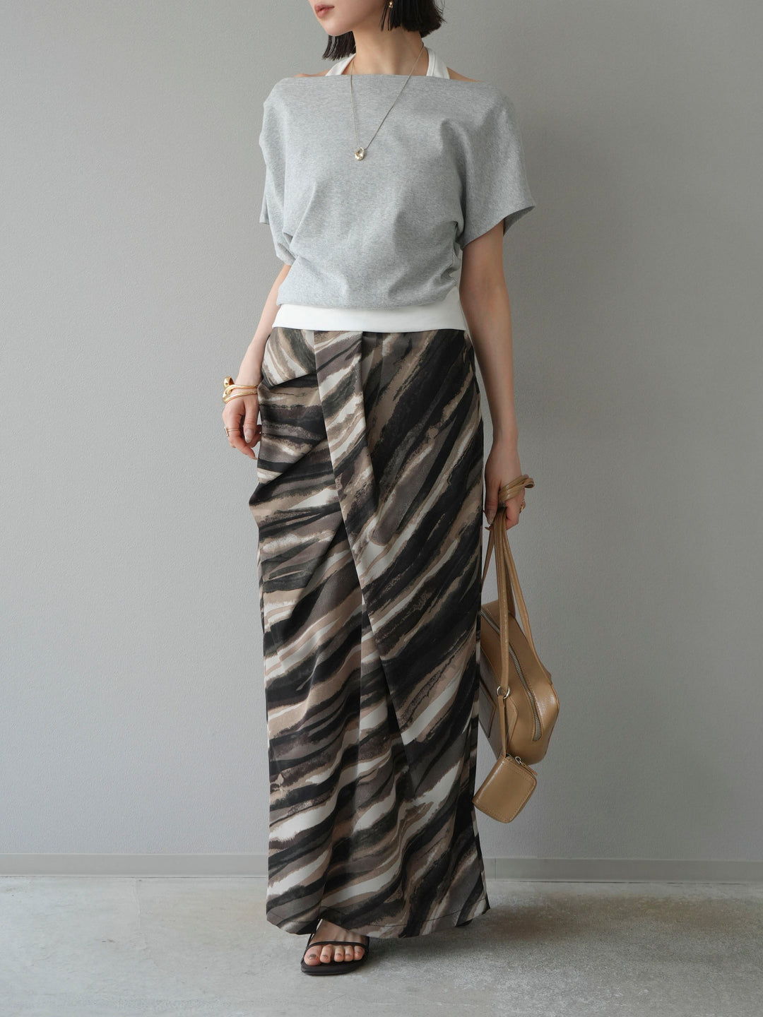 [予約]ニュアンスプリントタックIラインスカート/ブラウン