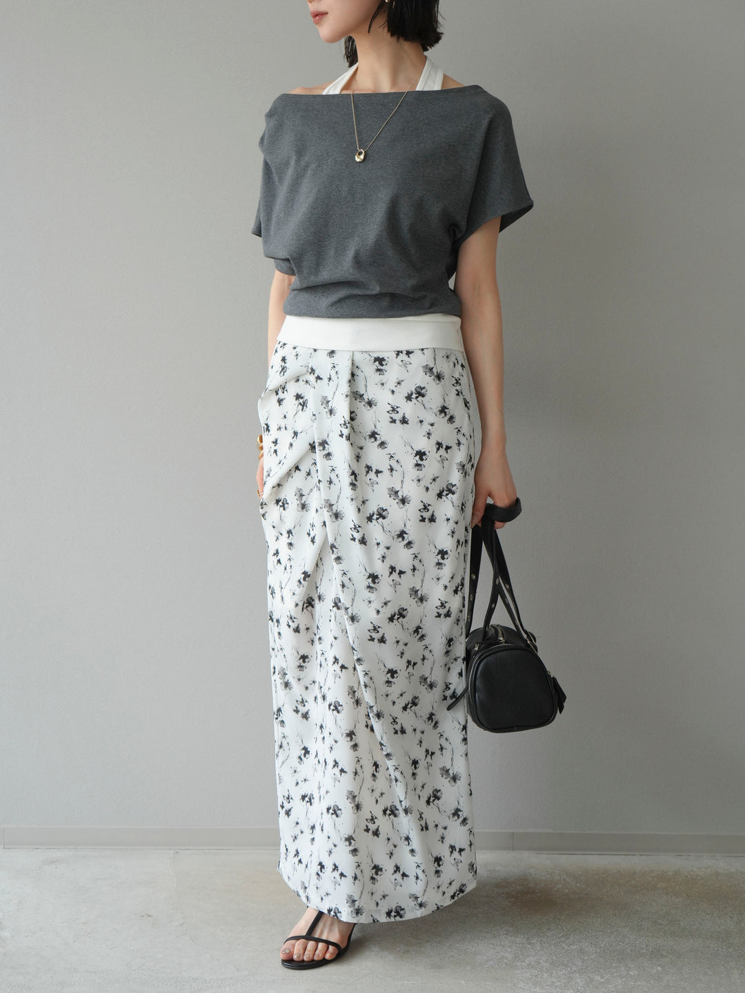 [予約]フラワーモチーフタックIラインスカート/ホワイト