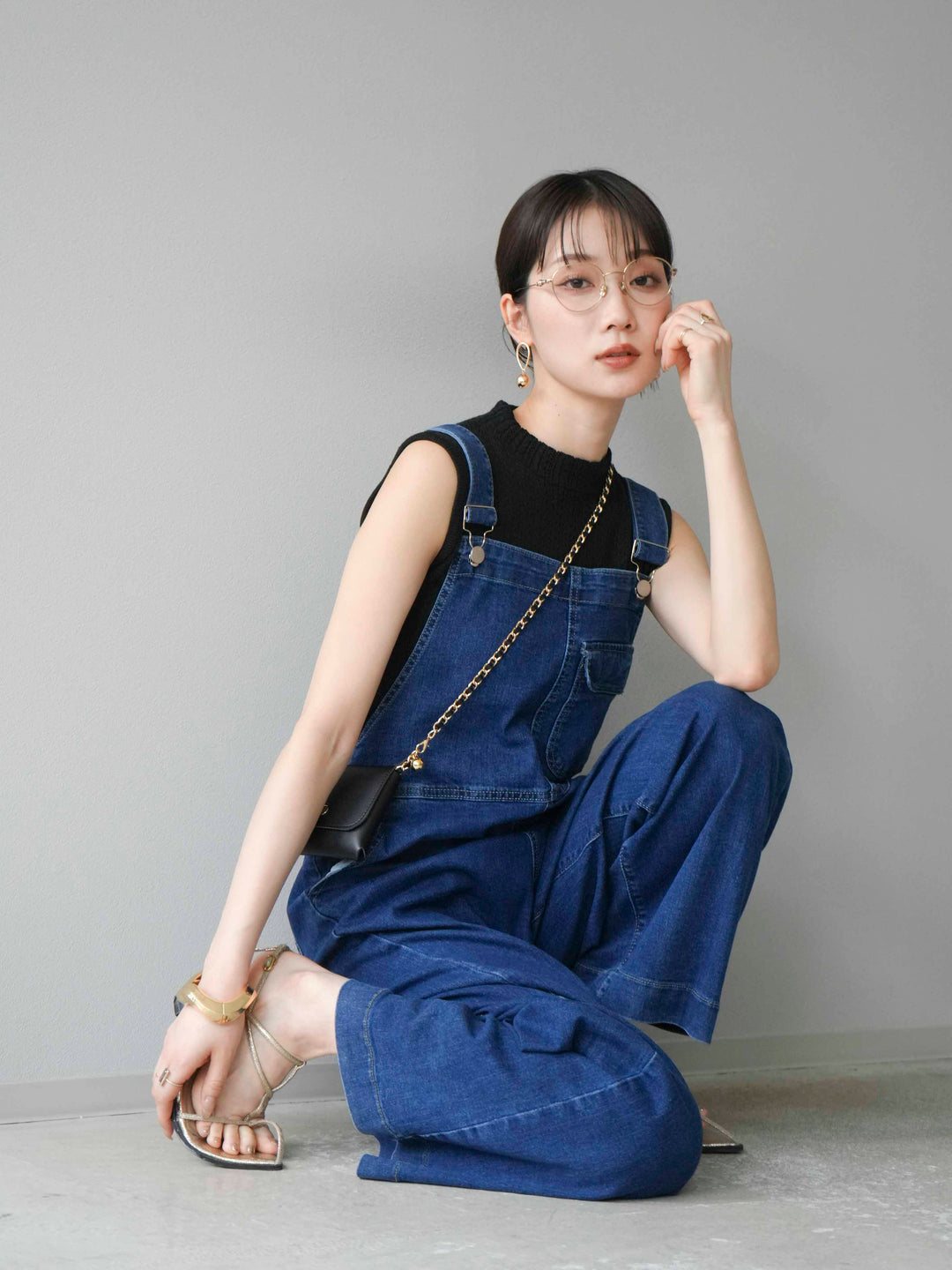 [SET]デザイン編みプチネックノースリニットトップス+ストレッチデニムワイドサロペット(2set)