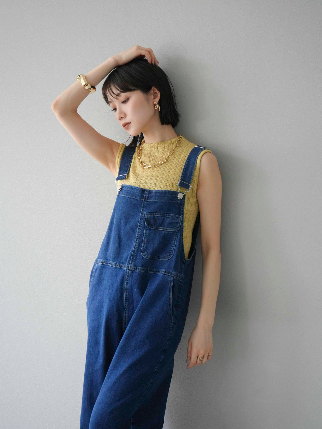 [SET]デザイン編みプチネックノースリニットトップス+ストレッチデニムワイドサロペット(2set)