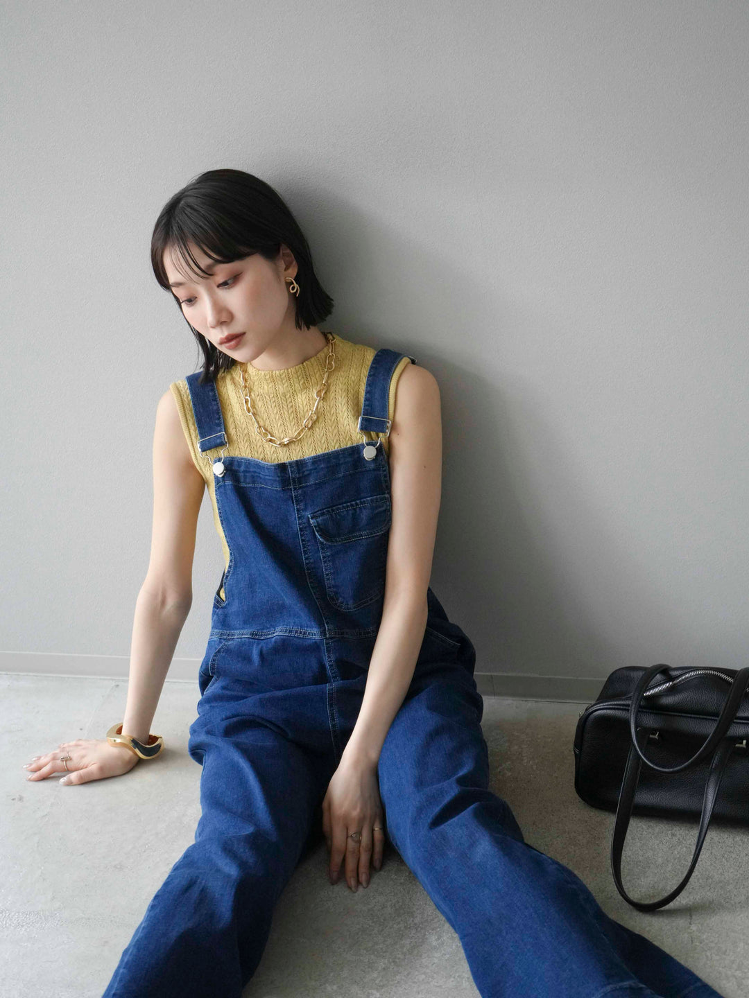 [SET]デザイン編みプチネックノースリニットトップス+ストレッチデニムワイドサロペット(2set)