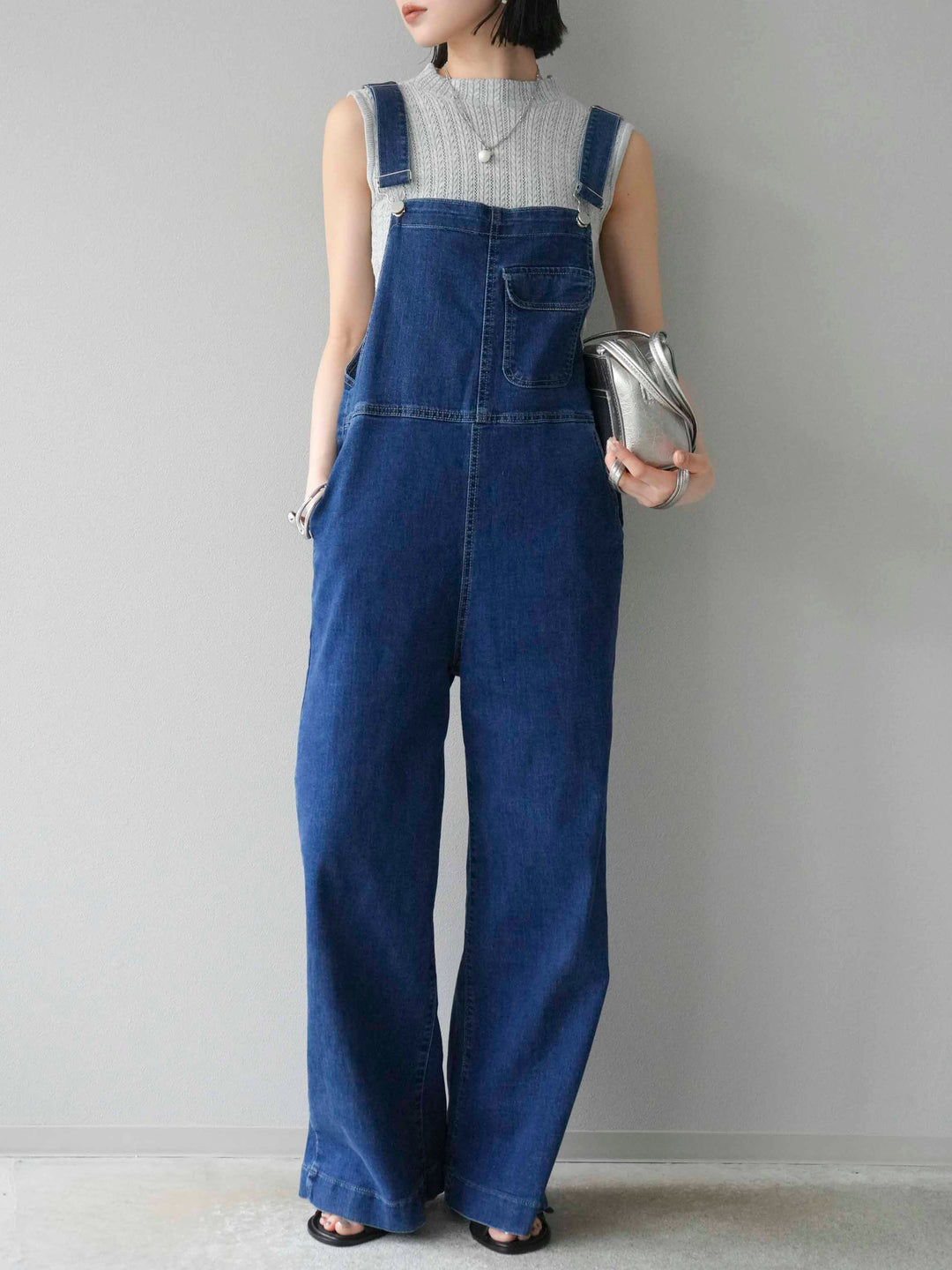 [SET]デザイン編みプチネックノースリニットトップス+ストレッチデニムワイドサロペット(2set)