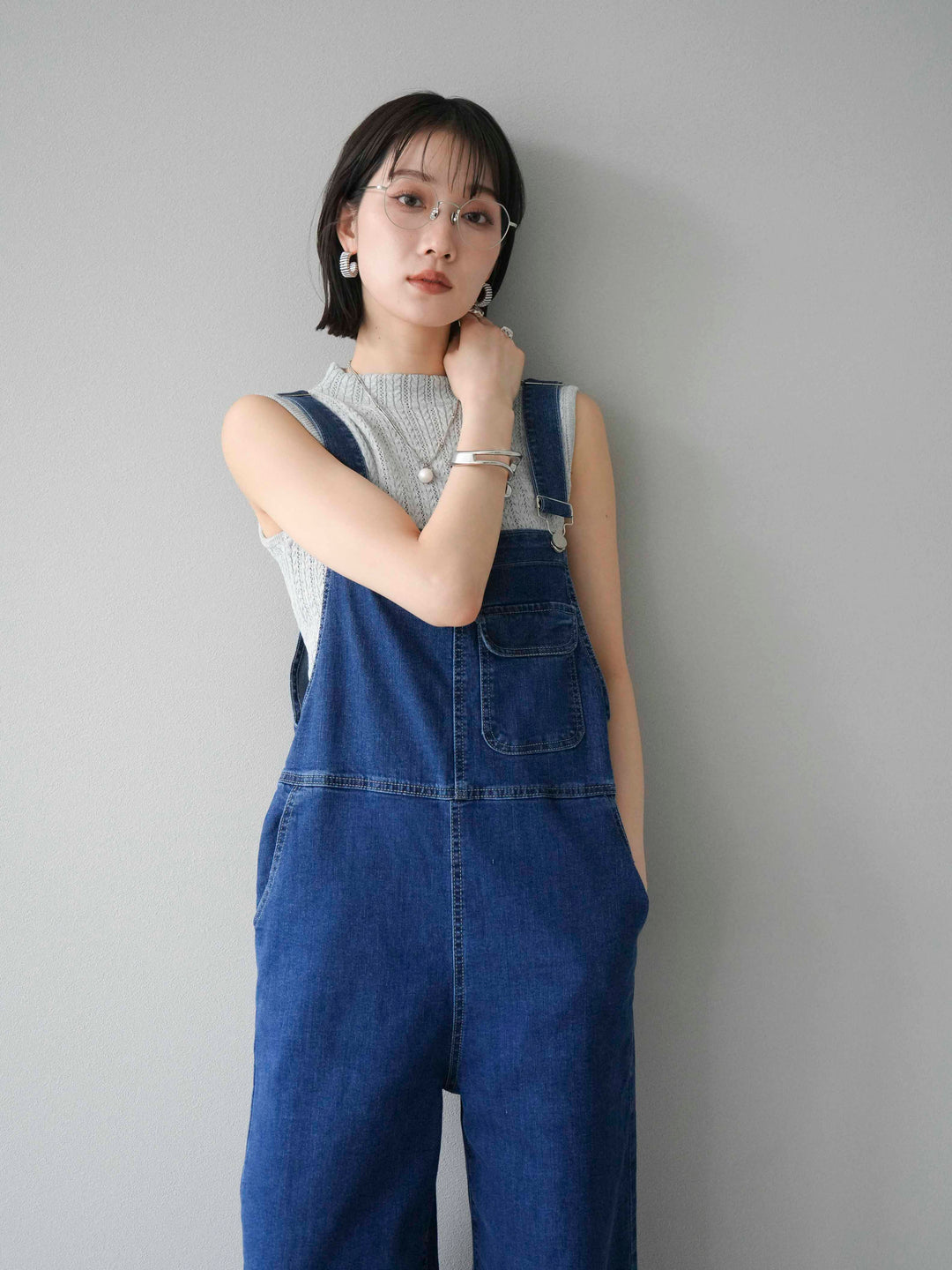 [SET]デザイン編みプチネックノースリニットトップス+ストレッチデニムワイドサロペット(2set)