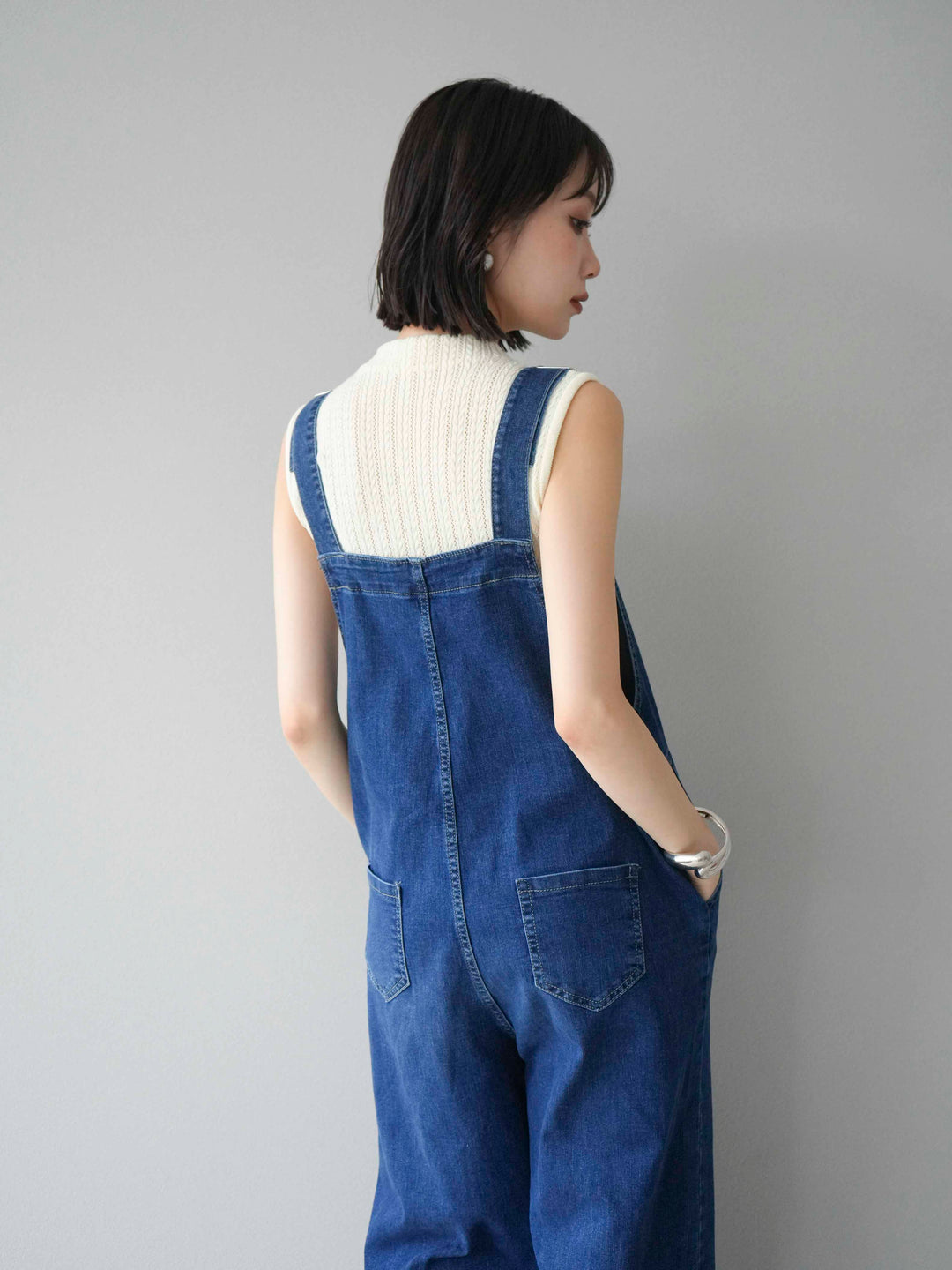 [SET]デザイン編みプチネックノースリニットトップス+ストレッチデニムワイドサロペット(2set)