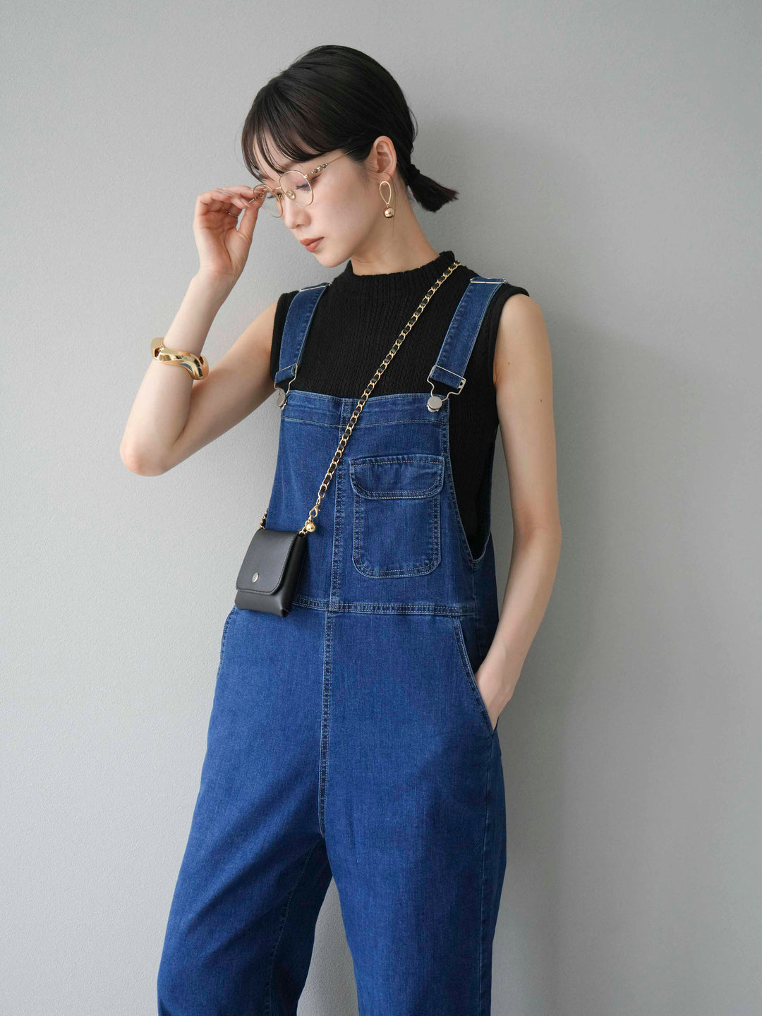 [SET]デザイン編みプチネックノースリニットトップス+ストレッチデニムワイドサロペット(2set)