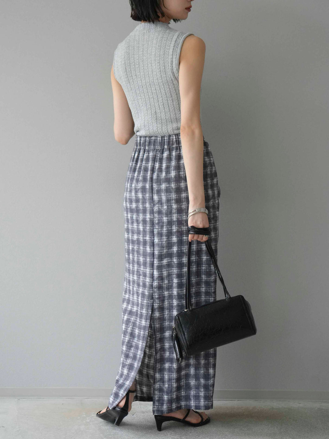 [予約]チェックプリントタックIラインスカート/グレー