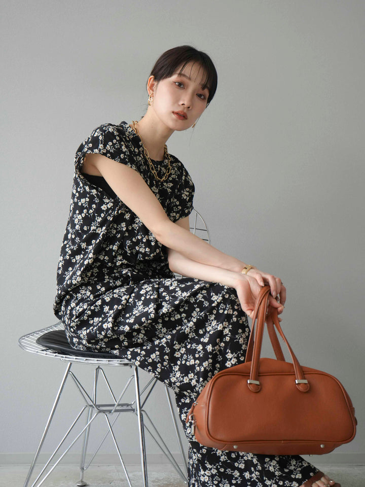 [SET]フラワープリントフレンチスリーブブラウス+フラワープリントタックIラインスカート(2set)