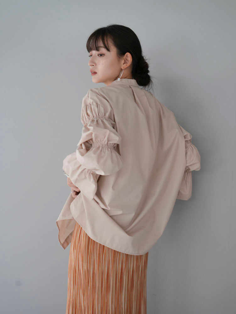 [Pre-order] Gathered long sleeve stand-up neck shirt/beige