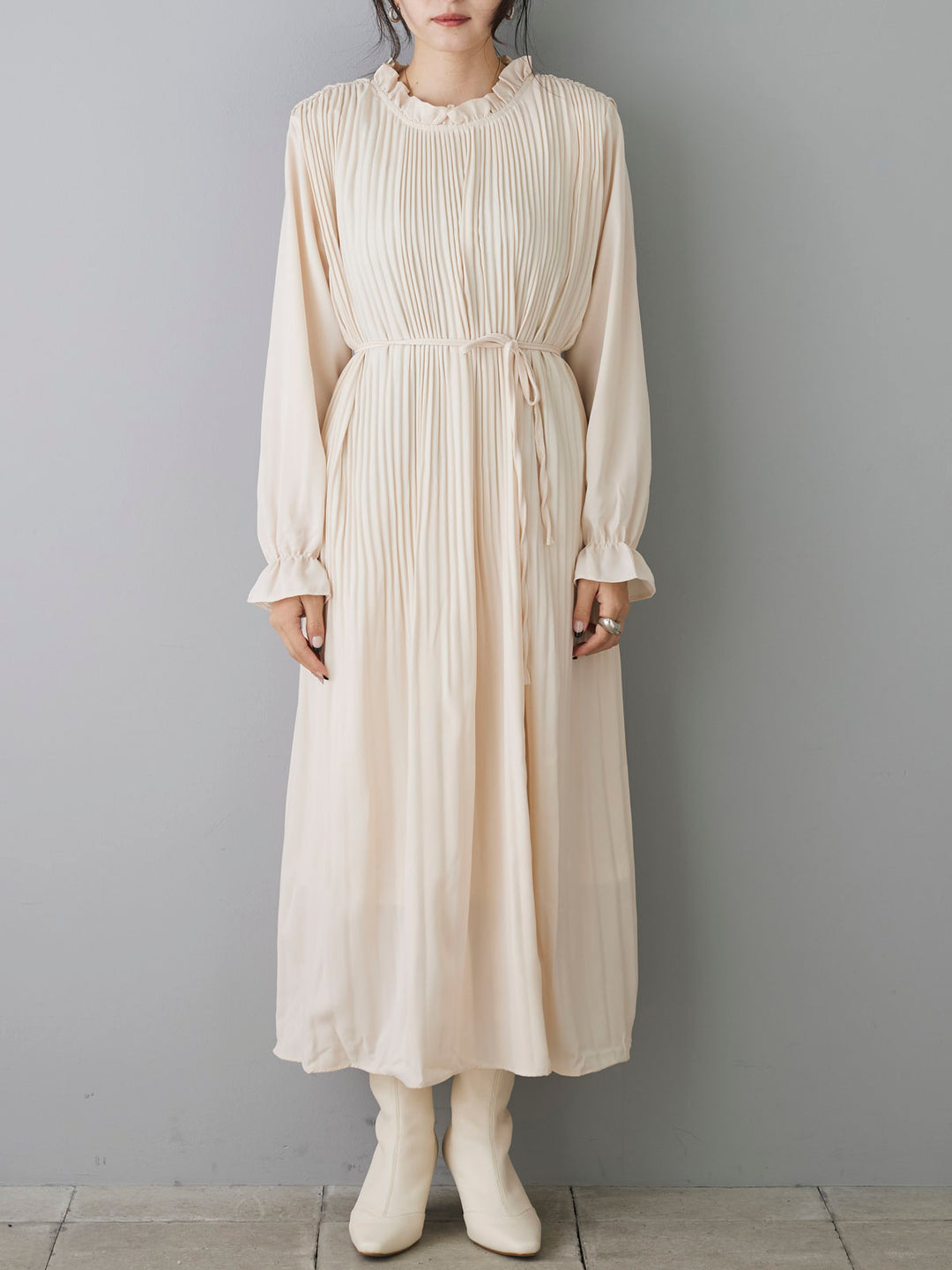 [Pre-order] Frill Collar Pleated Long Dress/Ivory