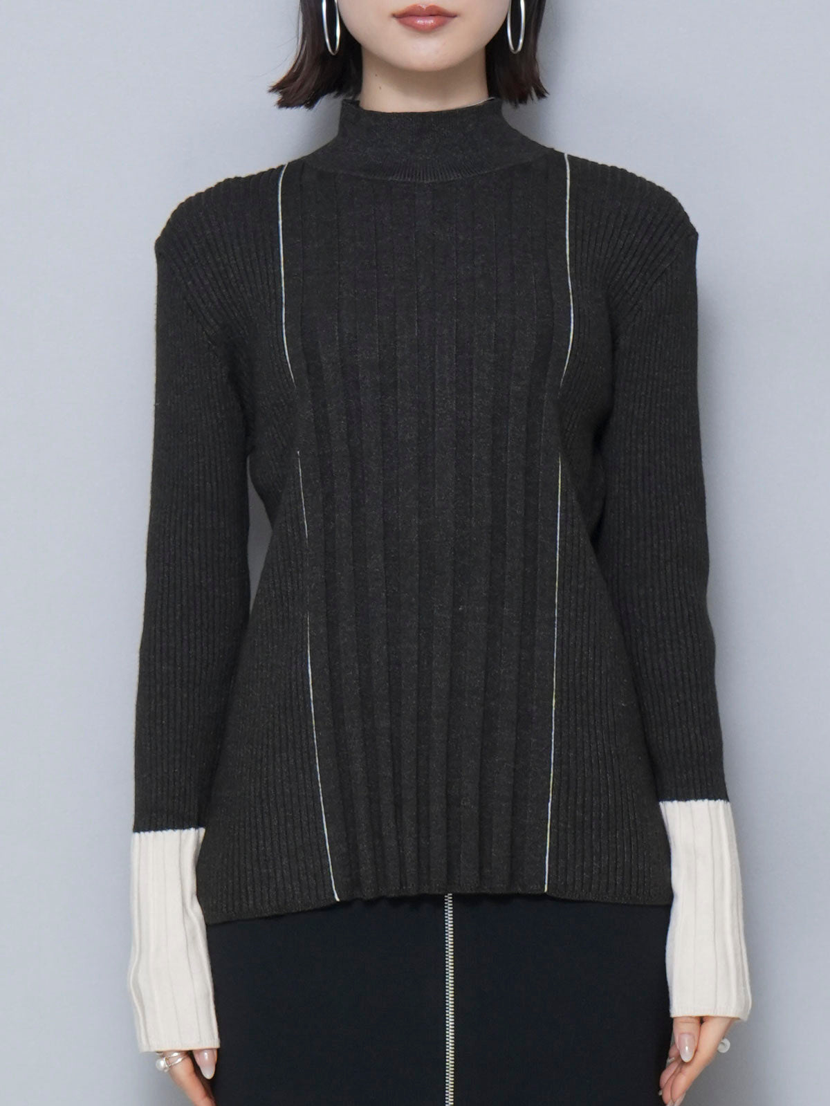 予約]配色デザインリブニットトップス/ブラック – Lumier
