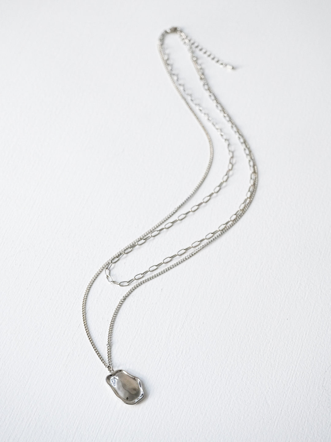 [SET]異素材ミックスヤーンニットプルオーバー+選べるアクセセット(2set)