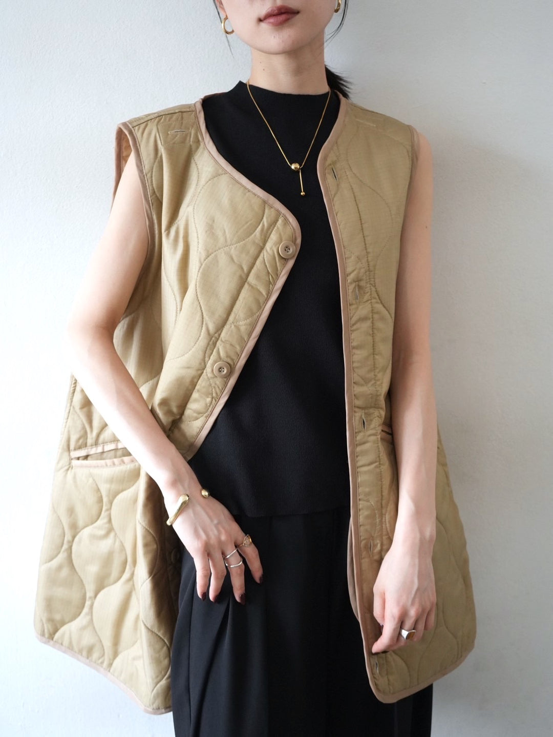 [Pre-order] Liner quilted over vest/beige